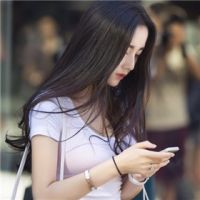 头像女背影或侧面唯美🌙主打长发飘逸的视觉诗学