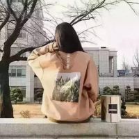 头像女背影或侧面唯美🌙主打长发飘逸的视觉诗学