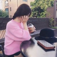 头像女背影或侧面唯美🌙主打长发飘逸的视觉诗学