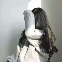 QQ女生伤感背影头像🌧️真人实拍系列触动心弦