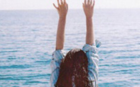 女生海边背影头像唯美🌊气质美女观海图鉴全集
