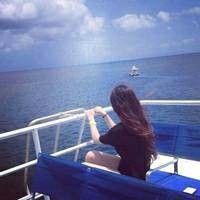 海边长发背影图片女生唯美图片🌊长发美女海边侧面头像