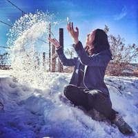 海边长发背影图片女生唯美图片🌊长发美女海边侧面头像