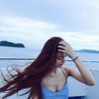 海边长发背影图片女生唯美图片🌊长发美女海边侧面头像