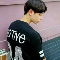 QQ男生头像背影伤感霸气🌫️融合颓废美学的视觉诗篇