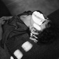 qq男生头像黑暗系高冷🖤精选黑白帅气背影系列