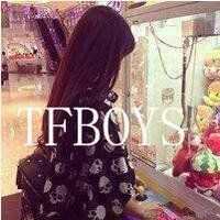 女生头像tfboys带字背影🌟专属四叶草的带字背影头像
