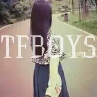女生头像tfboys带字背影🌟专属四叶草的带字背影头像