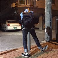 男生一人一影一独行背影头像🚶♂️2025最新版背影男生qq头像上线
