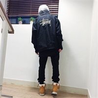 男生一人一影一独行背影头像🚶♂️2025最新版背影男生qq头像上线