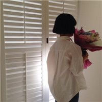 2025女生背影头像🌌收录18张长头发女生唯美背影