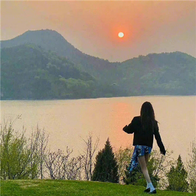 隐秘又高级的情侣头像🎭专为追求质感的爱侣打造