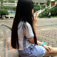 女生头像干净气质阳光背影🌅精选站姿长发唯美QQ头像