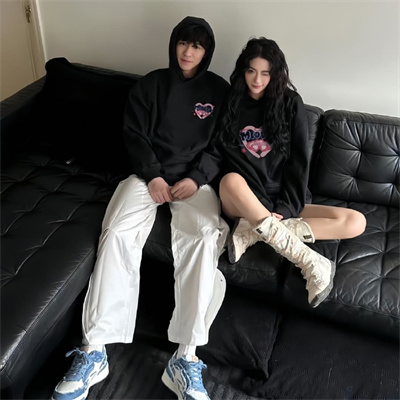高清版精致情侣头像 超级美好又非常幸福的情侣头像