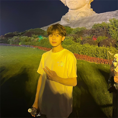 很好看又超级亲密的情侣头像 超甜蜜的好看温馨情侣头像