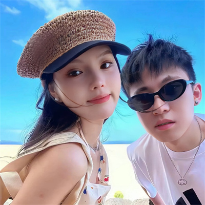 很高清又十分温暖的情侣头像 优质版超自由的好看情侣头像