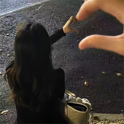 一组又好看的情侣头像分享给大家 一组高清又优质的情侣头像