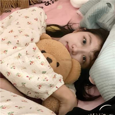 朦胧好看的精致女生头像合集 超级精致唯美的好看女生头像