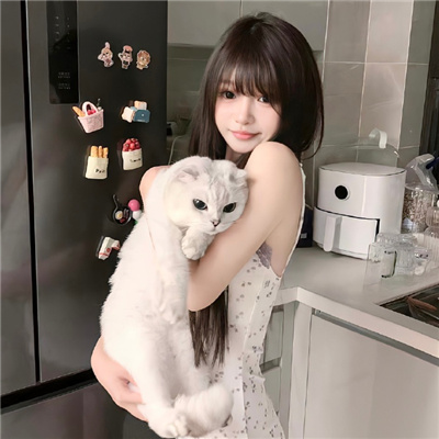 朦胧好看的精致女生头像合集 超级精致唯美的好看女生头像