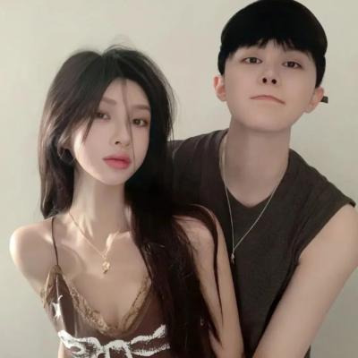 温馨感好看情侣头像 超美又炫酷的好看精致女生头像合集