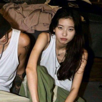 温馨感好看情侣头像 超美又炫酷的好看精致女生头像合集