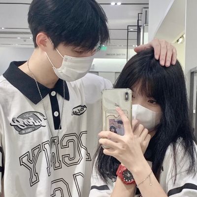 很有氛围感的幸福情侣头像 看起来就十分幸福的亲密情侣头像