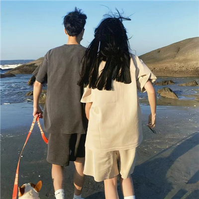 一组甜蜜又温馨的幸福情侣头像 很适合热恋期使用的情侣头像