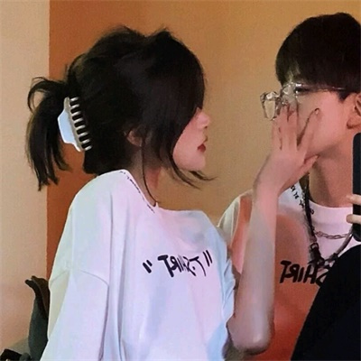很温柔又超精致的情侣头像 甜蜜又温柔的好看精致情侣头像