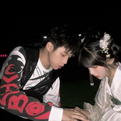 温柔又优雅的魅力女生头像 最新版优雅又温馨的精致女生头像