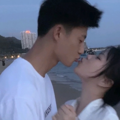 超精致的温柔情侣头像 超级浪漫又很温馨的精致情侣头像合集