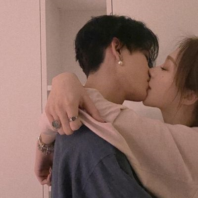 漂亮又很亲密的情侣头像 亲密又超浪漫的情侣头像合集