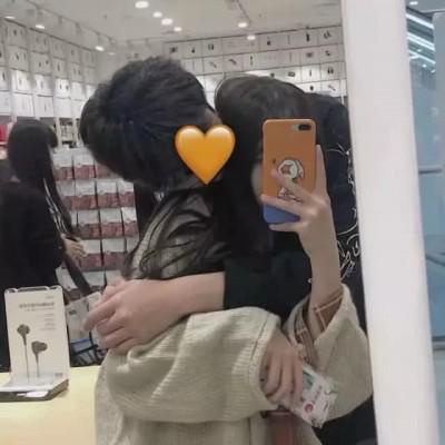 很好看的精致浪漫情侣头像 浪漫唯美有又很自在的女生头像