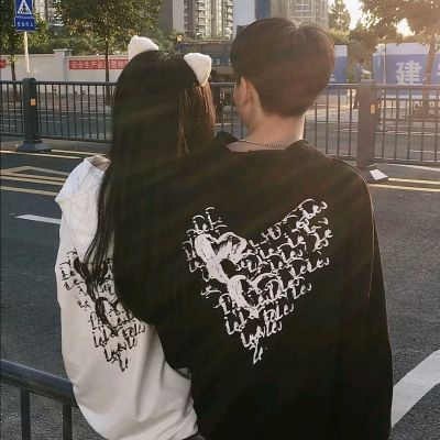 相爱温柔的精致情侣头像 很有情调又温柔浪漫的情侣头像合集