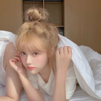 真人版超甜蜜的高清情侣头像 很认真又漂亮的甜蜜情侣头像