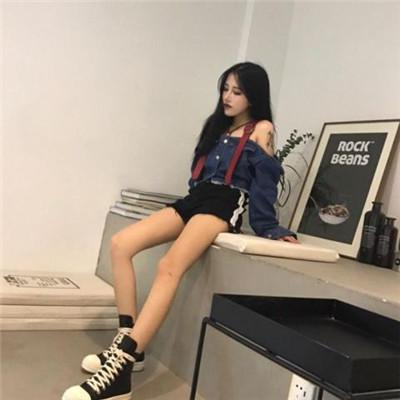 很优雅并且超温馨的情侣头像 很有氛围感的浪漫情侣头像