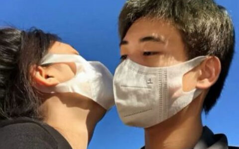 很漂亮又很亲密的超美情侣头像 爱意很浓的温馨情侣头像