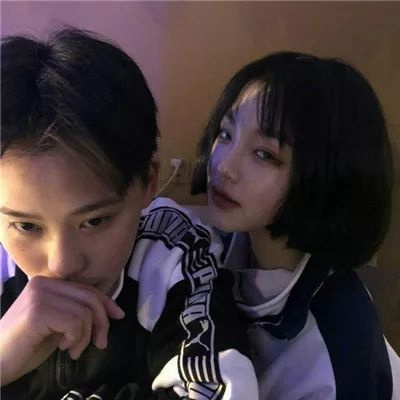 简单快乐的小幸福情侣头像 甜蜜可爱并且很温馨的情侣头像合集