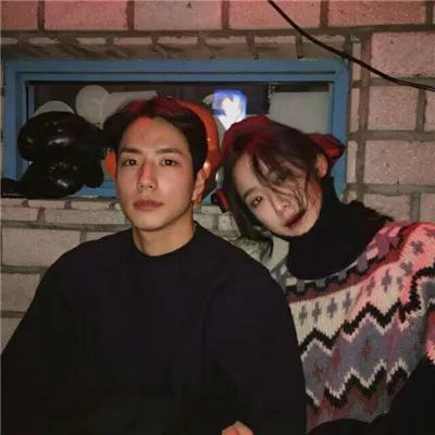 简单快乐的小幸福情侣头像 甜蜜可爱并且很温馨的情侣头像合集