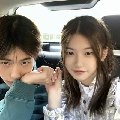 温馨好看的气质情侣头像 看着就很喜欢的甜蜜真人情侣头像
