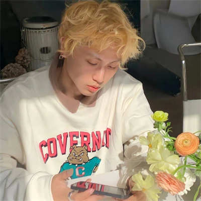 甜蜜好看的情侣头像一对两张 高清幸福感爆棚的绝美情侣头像