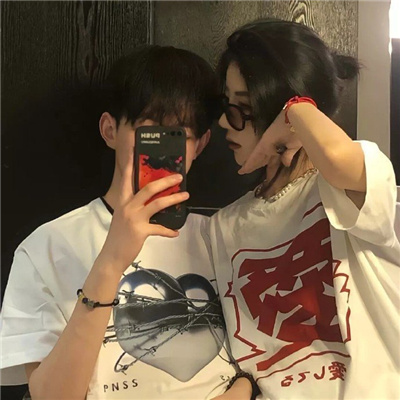 很宠溺甜蜜热辣最新版情头 绝美不撞款真人超甜的情头