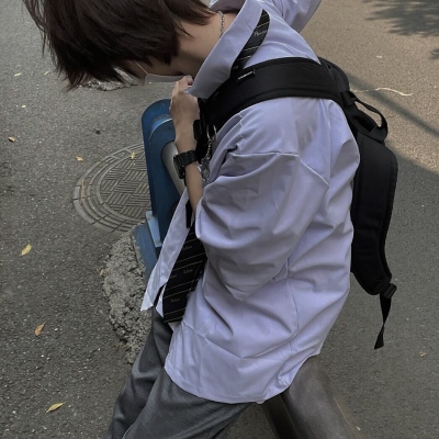 霸气又很酷帅哥头像成熟好看 阳光帅气真实好看男生头像