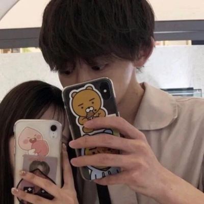 高清甜美的情侣头像一对 恩爱又很有趣的双人质感的情侣头像