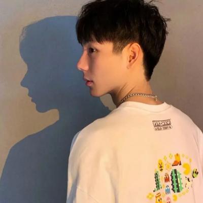很甜的真人情头大全 2023真人情头超甜超宠溺那种一人一张