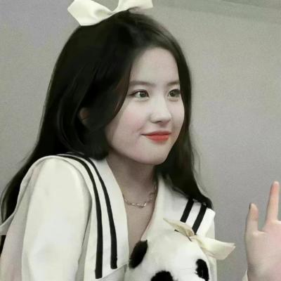人气很高的美女头像精选 热门很好看很纯女生魅力头像
