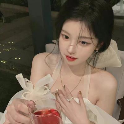 人气很高的美女头像精选 热门很好看很纯女生魅力头像