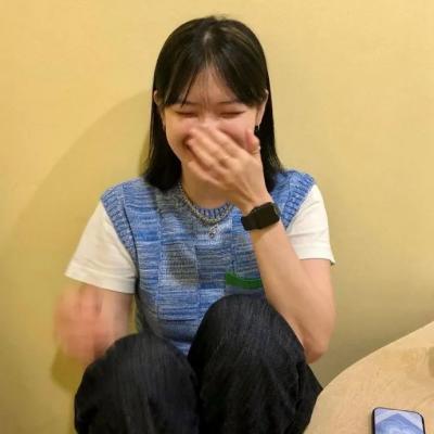 真人敲可爱的甜美女孩头像 魅力十足的很有氛围女生意境头像