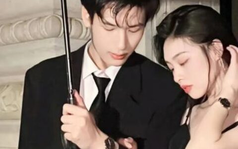 情侣头像一人一张超级的浪漫 唯美超级酷的真人好看的情头