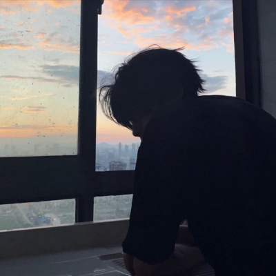 2023最火一男一女情头超级好看 高清很甜很撩的幸福的情侣头像