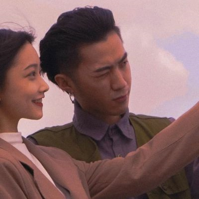 看起来超浪漫甜蜜的qq情头 明显唯美氛围感真人情侣头像图片